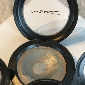 MAC Cosmetics Slick